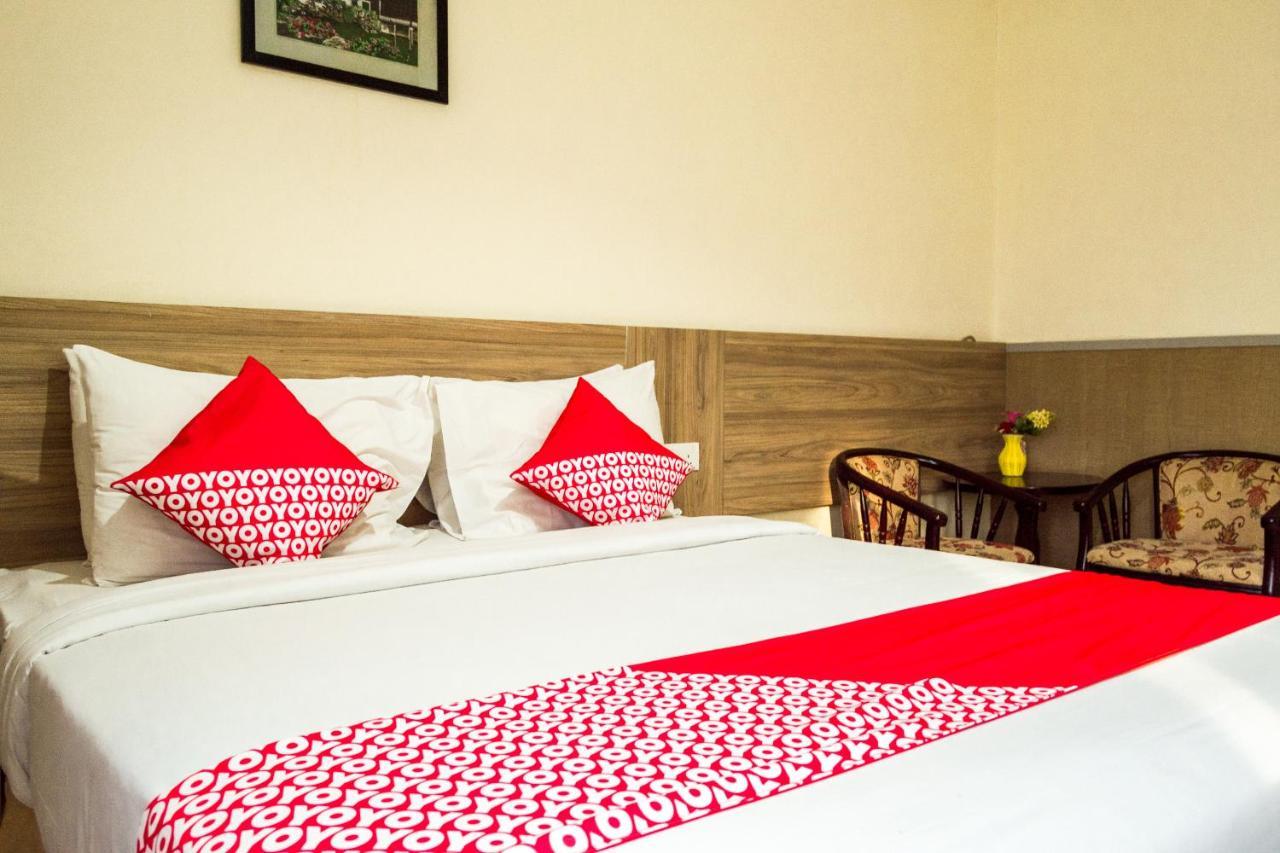 Collection O 625 Hotel Golden Gate Batam Exterior foto
