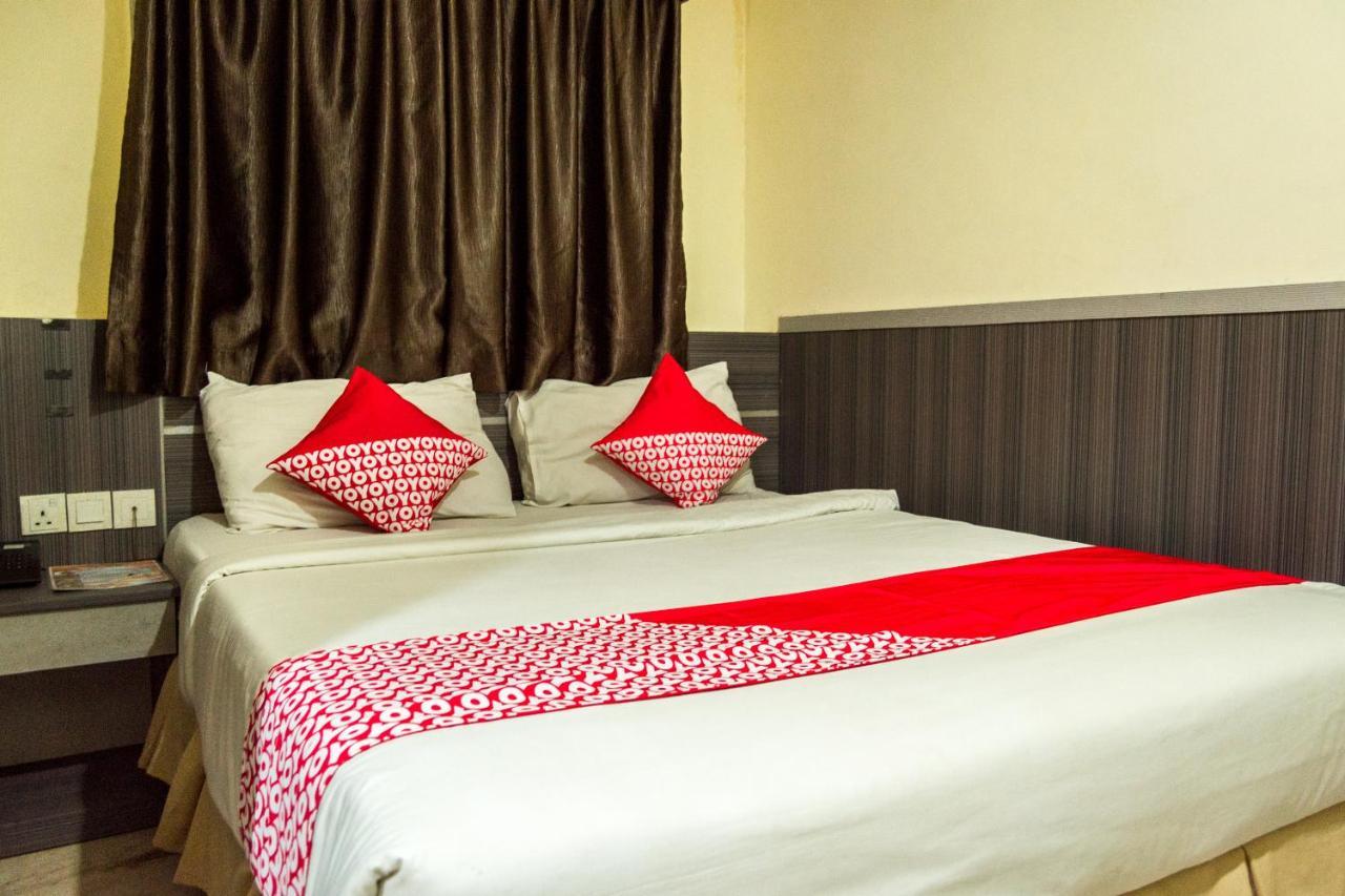 Collection O 625 Hotel Golden Gate Batam Exterior foto